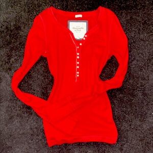 Abercrombie & Fitch Women's Red Long Sleeve Top